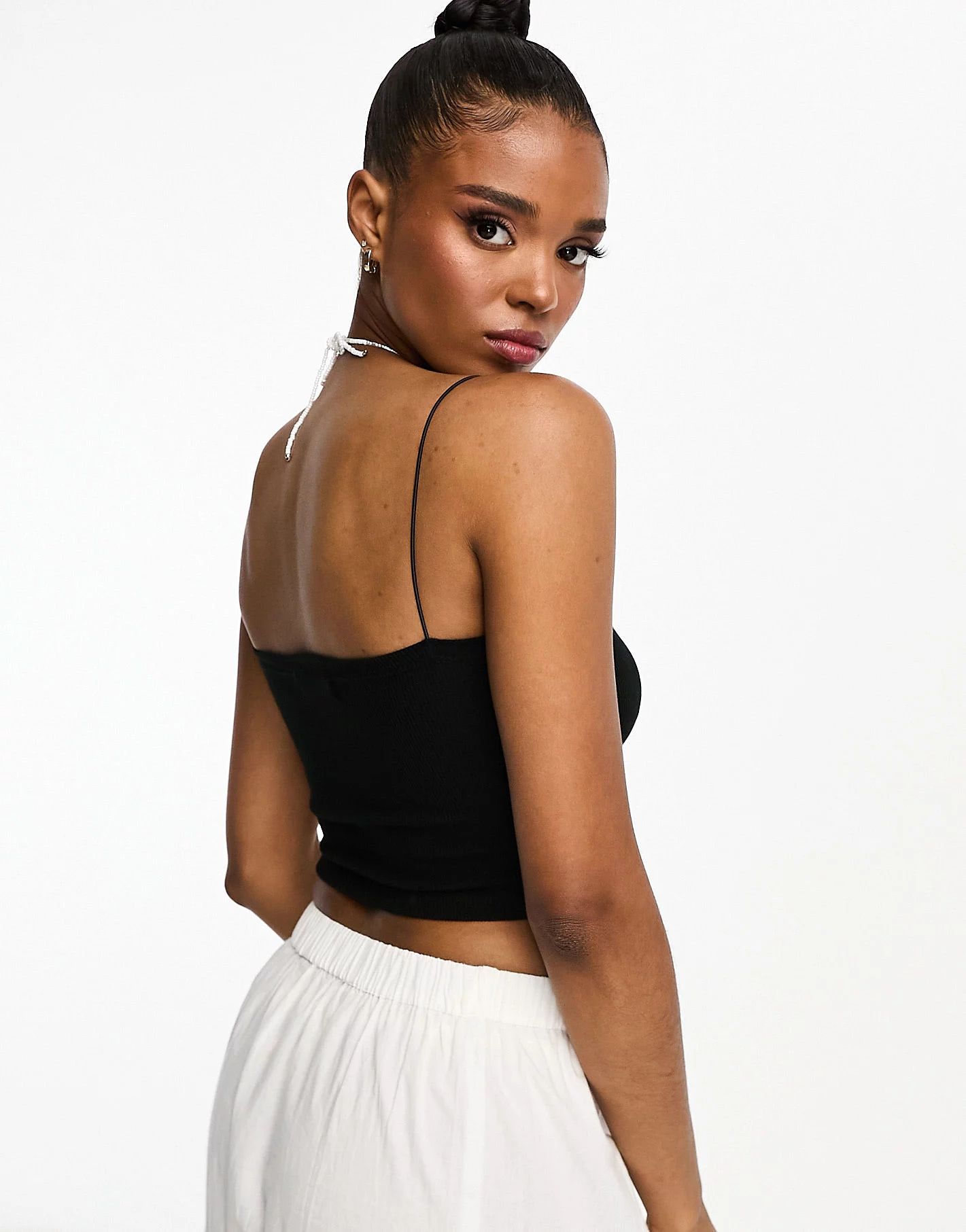 Pull&Bear 2 pack strappy ribbed tube crop top in white & black | ASOS (Global)