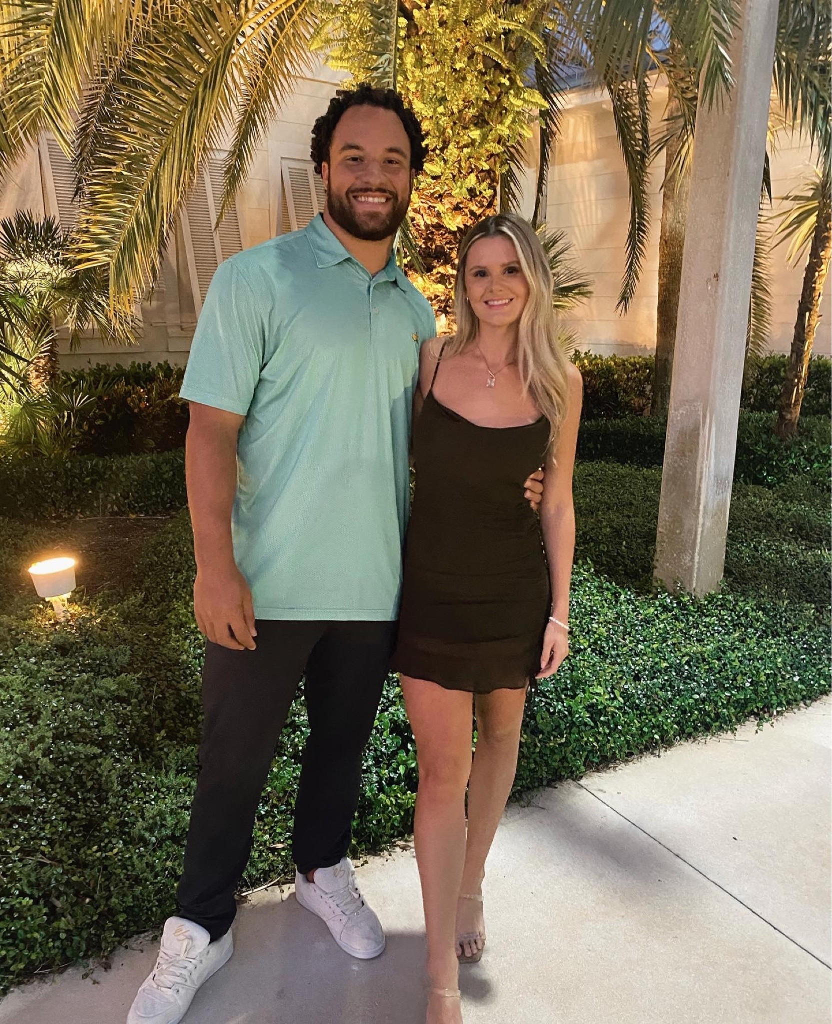 Birthday dinner 🥂

#LTKshoecrush #LTKunder100