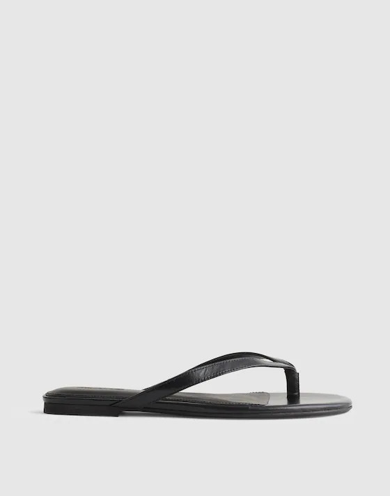 The Iggy Thong Sandal in Leather | Madewell