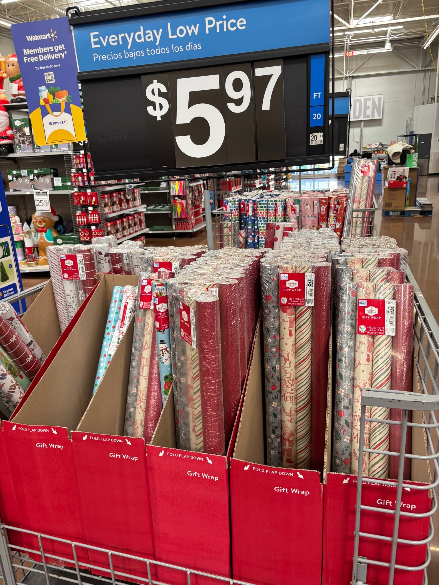 Christmas wrapping paper 

#LTKGiftGuide #LTKHoliday #LTKdayinmylife