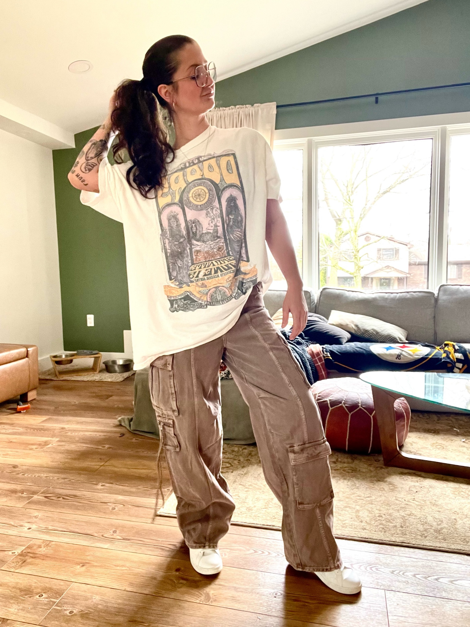 rainy day ‘fit 🫶🏼☔️ shop some super cute oversized tees + these exact pants and almosttttt the exact shoes! 

#oversizedtee #baggyfit #cargopants #springoutfit #graphictee #nikes #style #streetstyle #ootd #bandtee 



#LTKsalealert #LTKstyletip #LTKfindsunder50