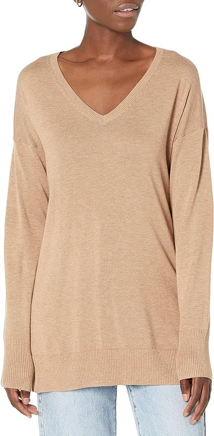 Amazon Essentials Women's Lightweight Long-Sleeve V-Neck Tunic Sweater | Amazon (US)