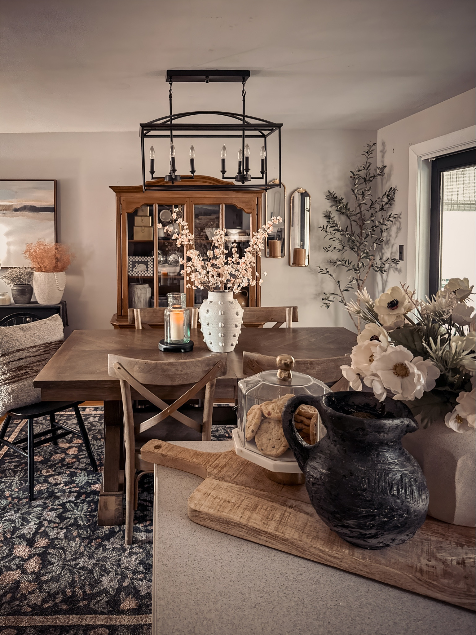 Diningroom decor 

#LTKFestival #LTKhome #LTKSeasonal