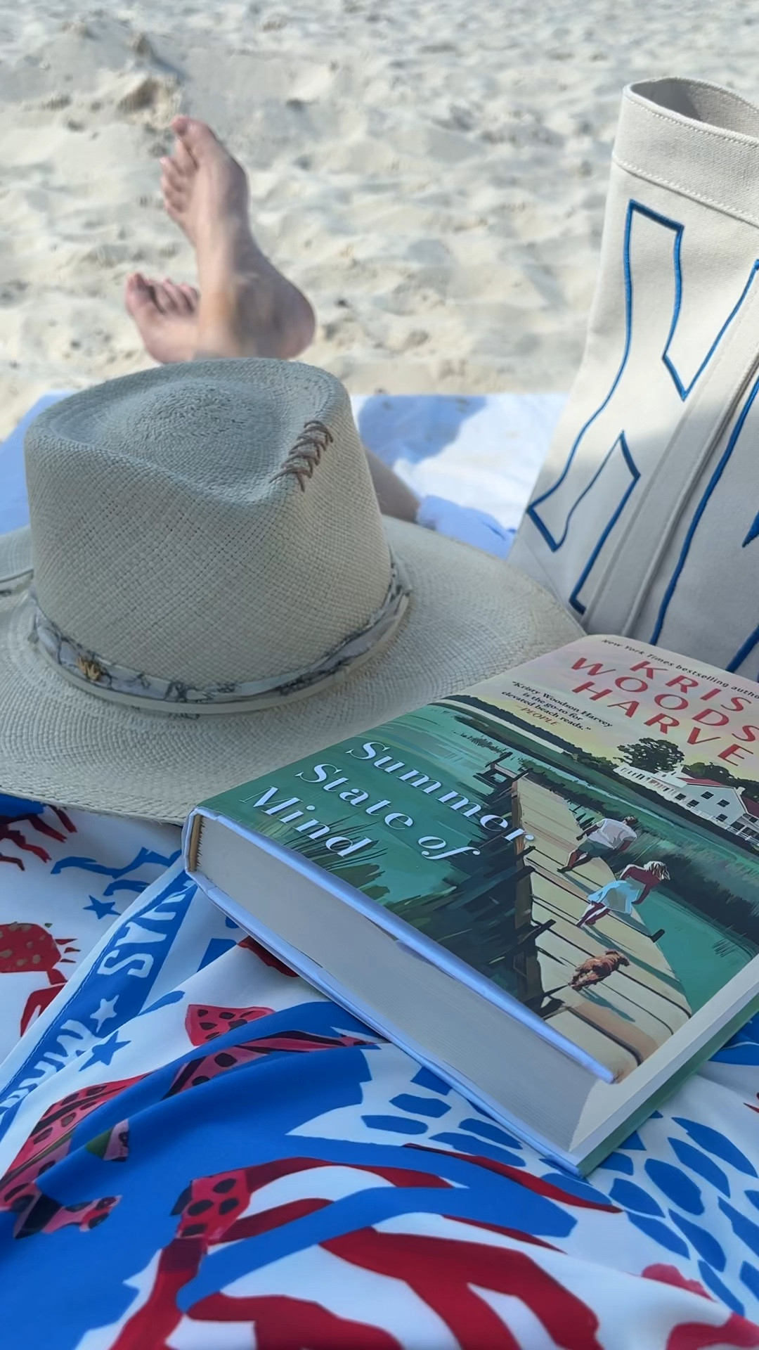 A few fun travel finds 💙 ☀️ ✈️ 