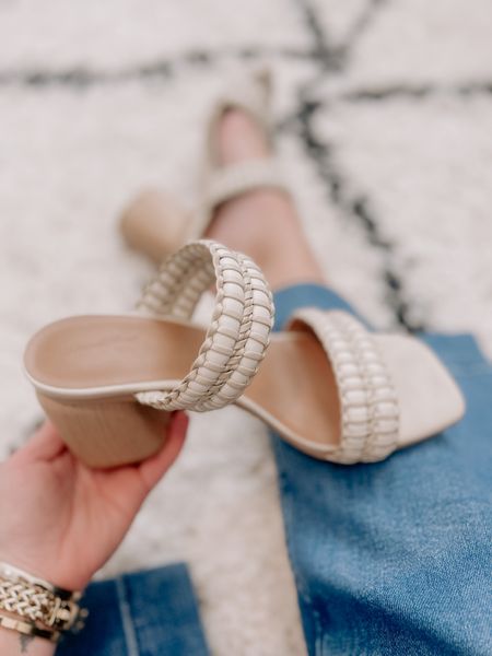 Favorite neutral sandals for spring! These are so comfortable from a target and under $40! 

#LTKshoecrush #LTKunder50 #LTKFind