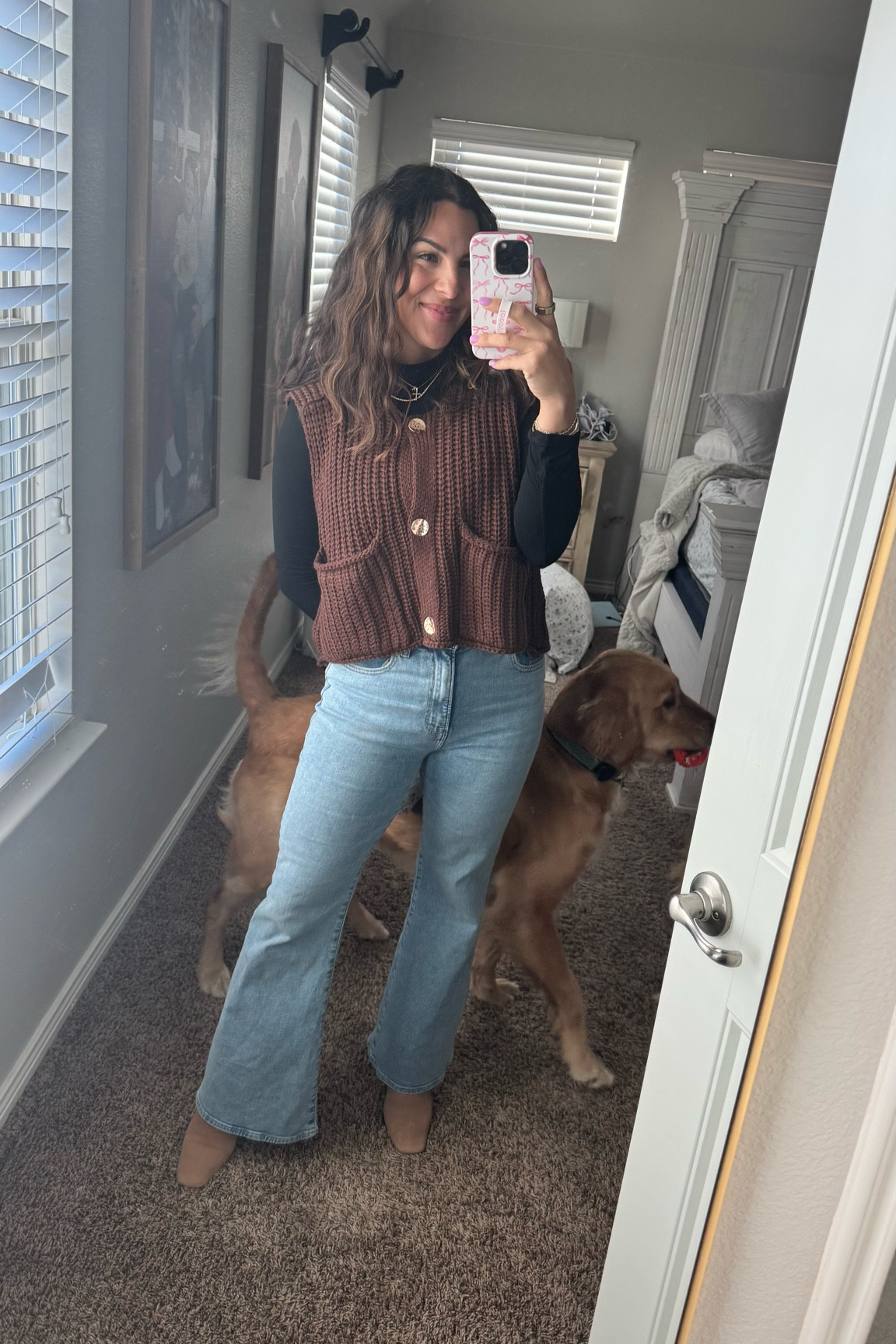 I just bought this sweater in 5 more colors! On sale for $16-$19! In a M 

#LTKStyleTip #LTKSaleAlert #LTKWorkwear