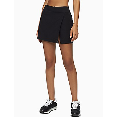 Performance 2-in-1 Bike Short + Skort | Calvin Klein | Calvin Klein (US)