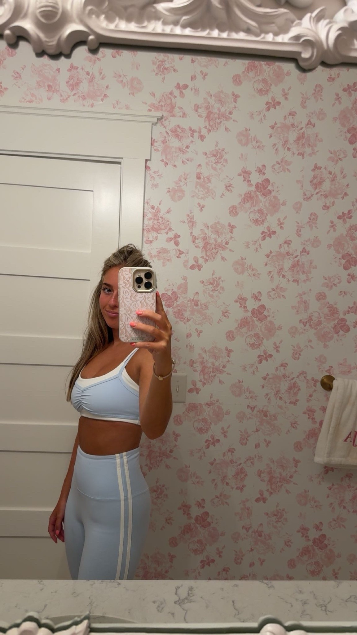 Pilates outfit! Cutest and most comfortable Athluna set!!! Workout set | cute workout set | chic workout set | Athluna set | light blue workout set | pilates set | ootd | ltk ootd | ltk u | Pilates outfit | ltk active

#LTKootd #LTKU #LTKActive