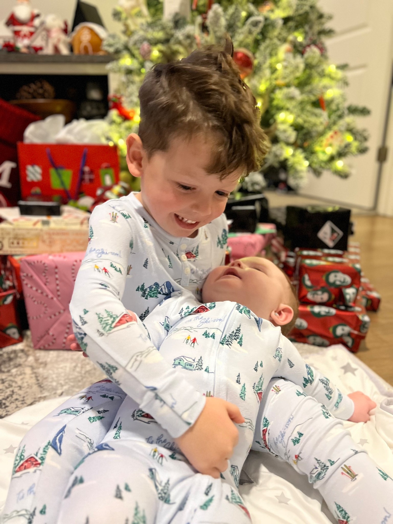 I am just loving this moment 😭🥰

#LTKmomlife #LTKBaby #LTKKids