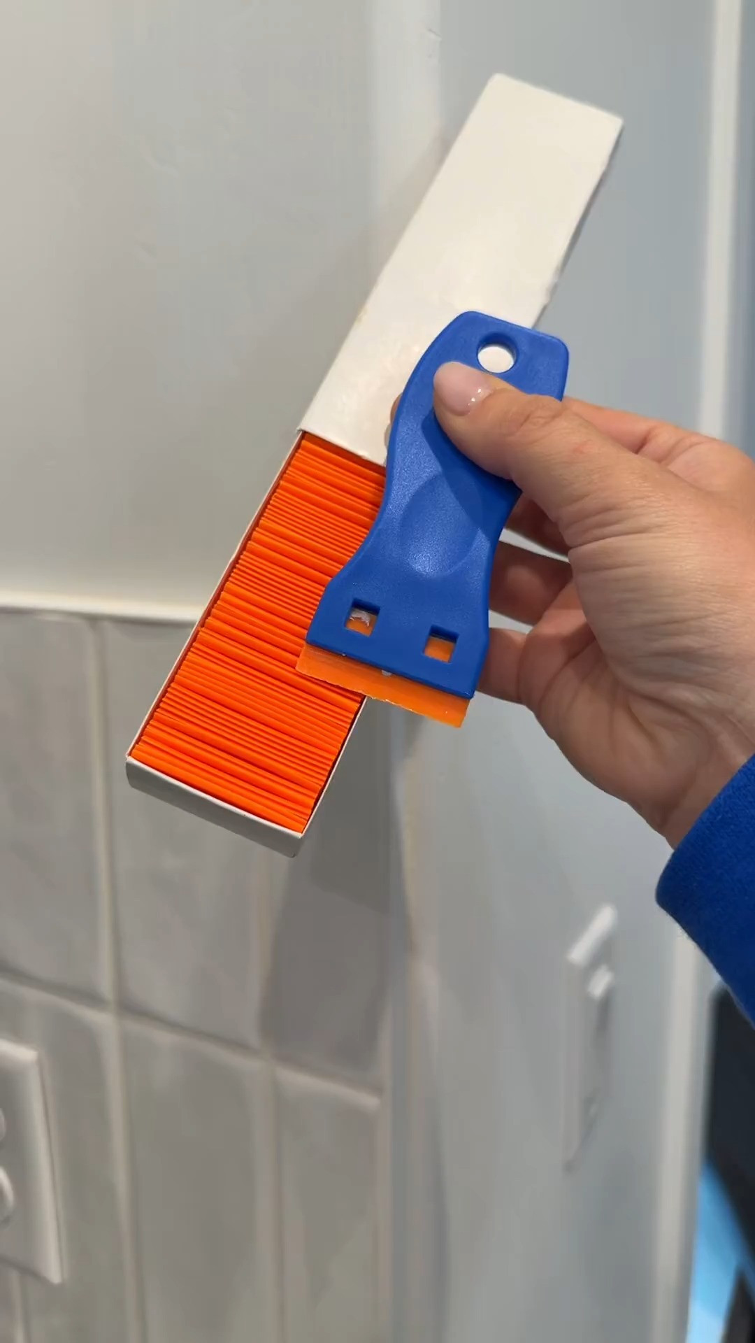 2 Pcs Plastic Razor Blade Scraper and 100 Pcs Blades  

 #LTKHome