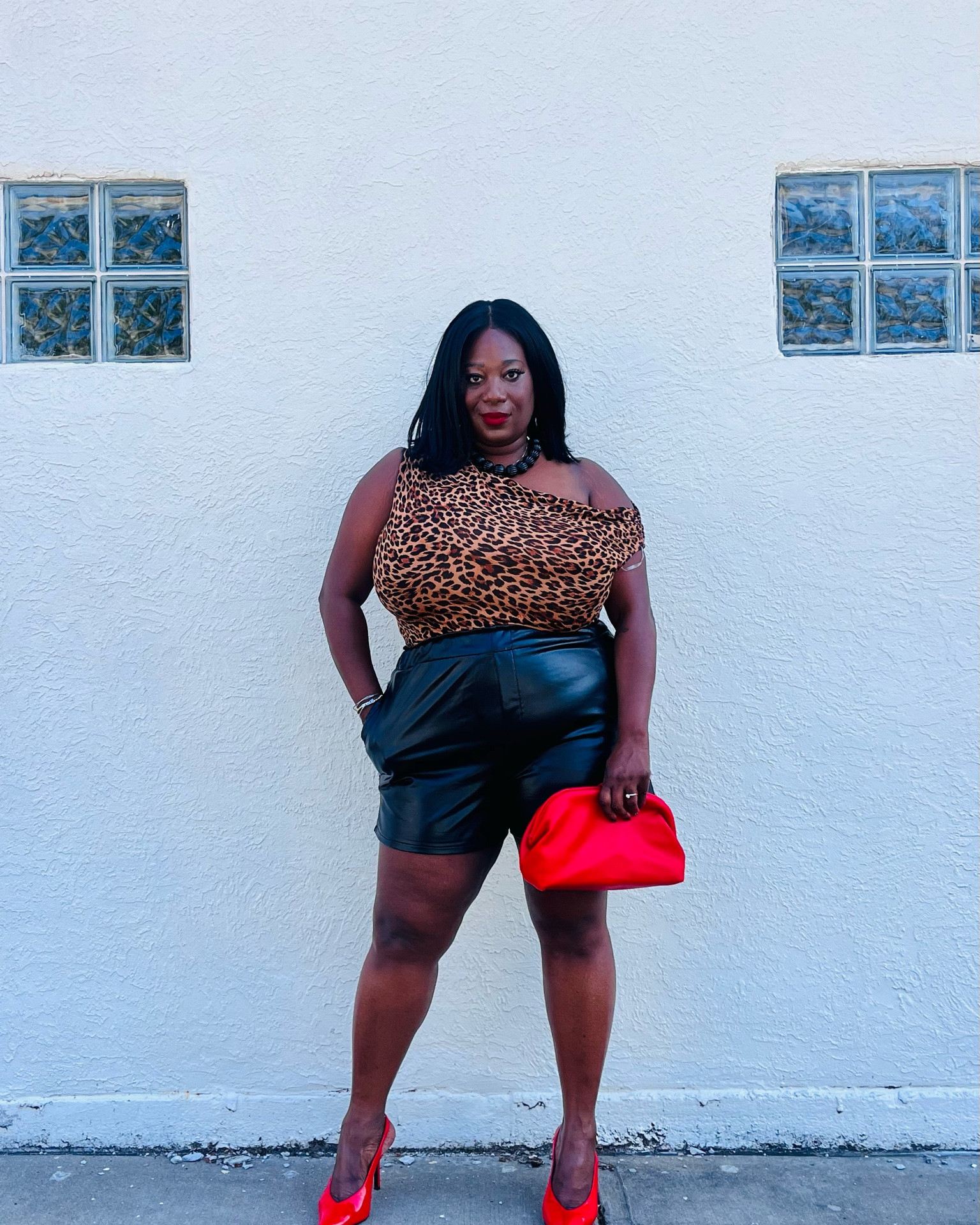 @Target girls just wanna have fun in the sun looking sexy AF!

Ladies! This shirts is under $11!!! Definitely add to cart! It’s so cute!🐆