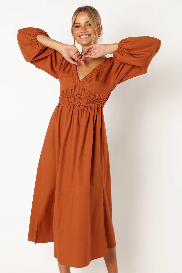 Zaylee Long Sleeve Midi Dress - Rust | Petal & Pup (US)