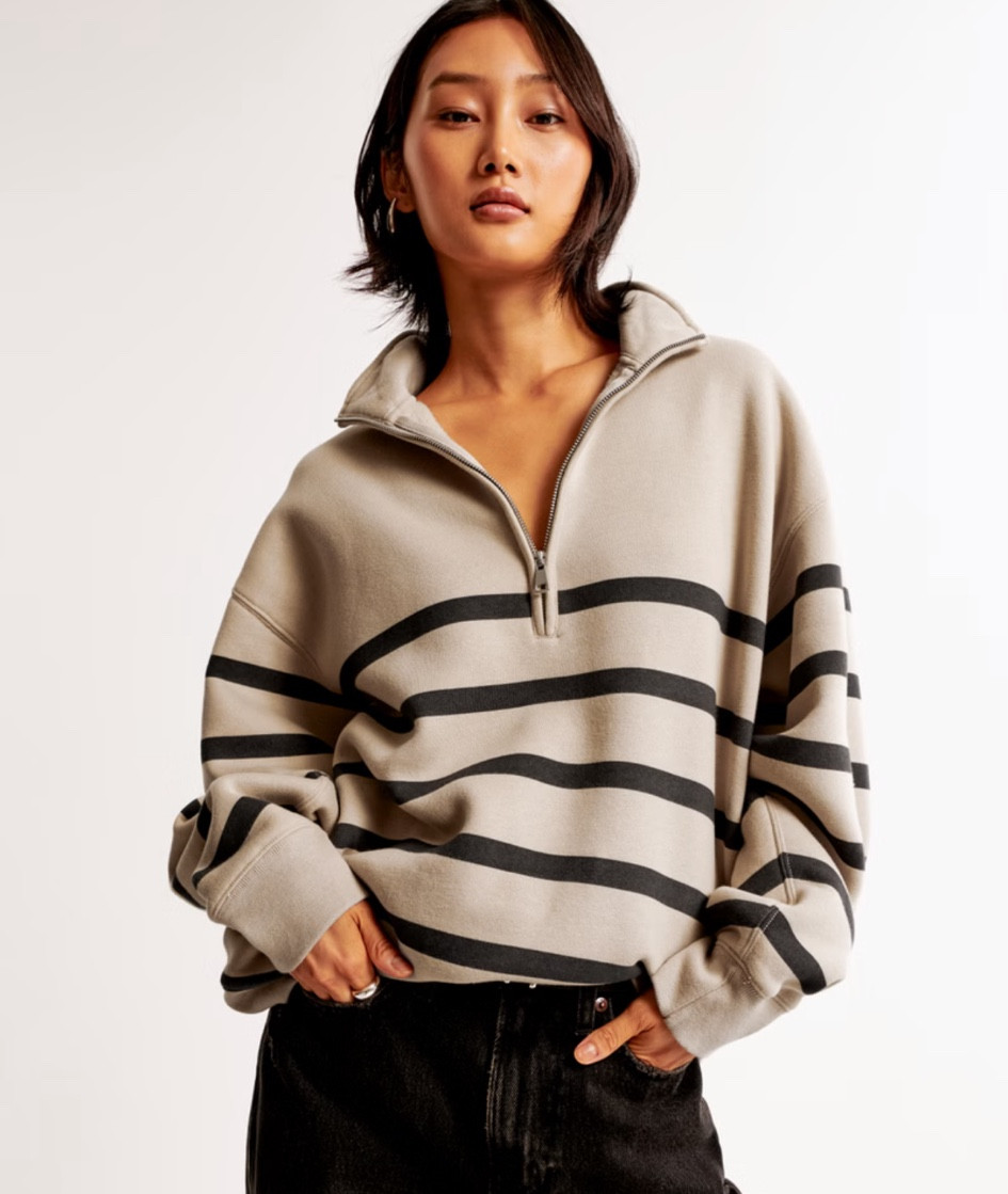 Perfect cozy outfit 

#LTKSaleAlert #LTKSeasonal #LTKFindsUnder50