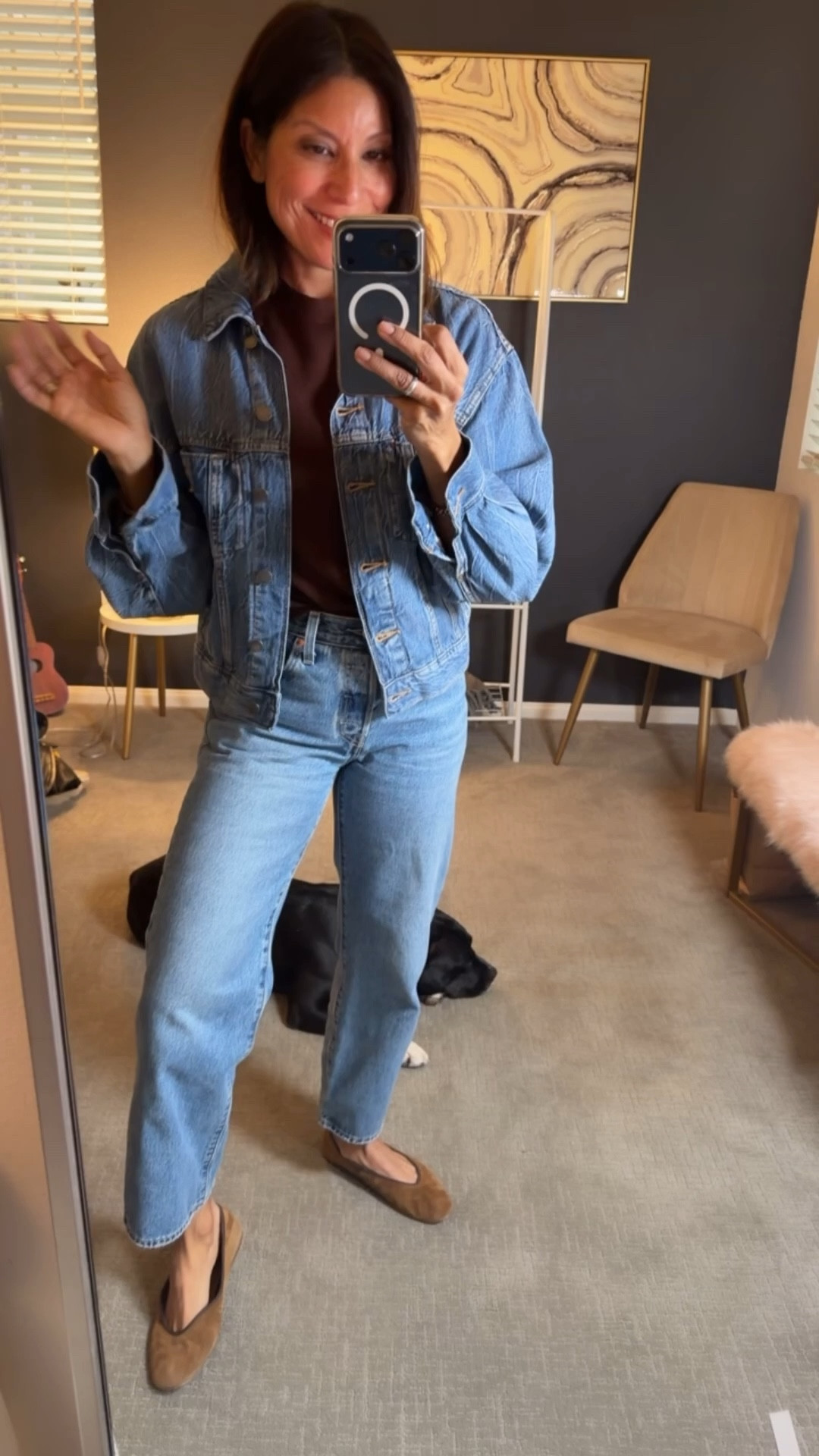 Cute denim trucker jacket @Target 

Wearing size xs 
Fits tts , go up for an oversized fit 





#LTKootd #LTKOver40 #LTKSeasonal