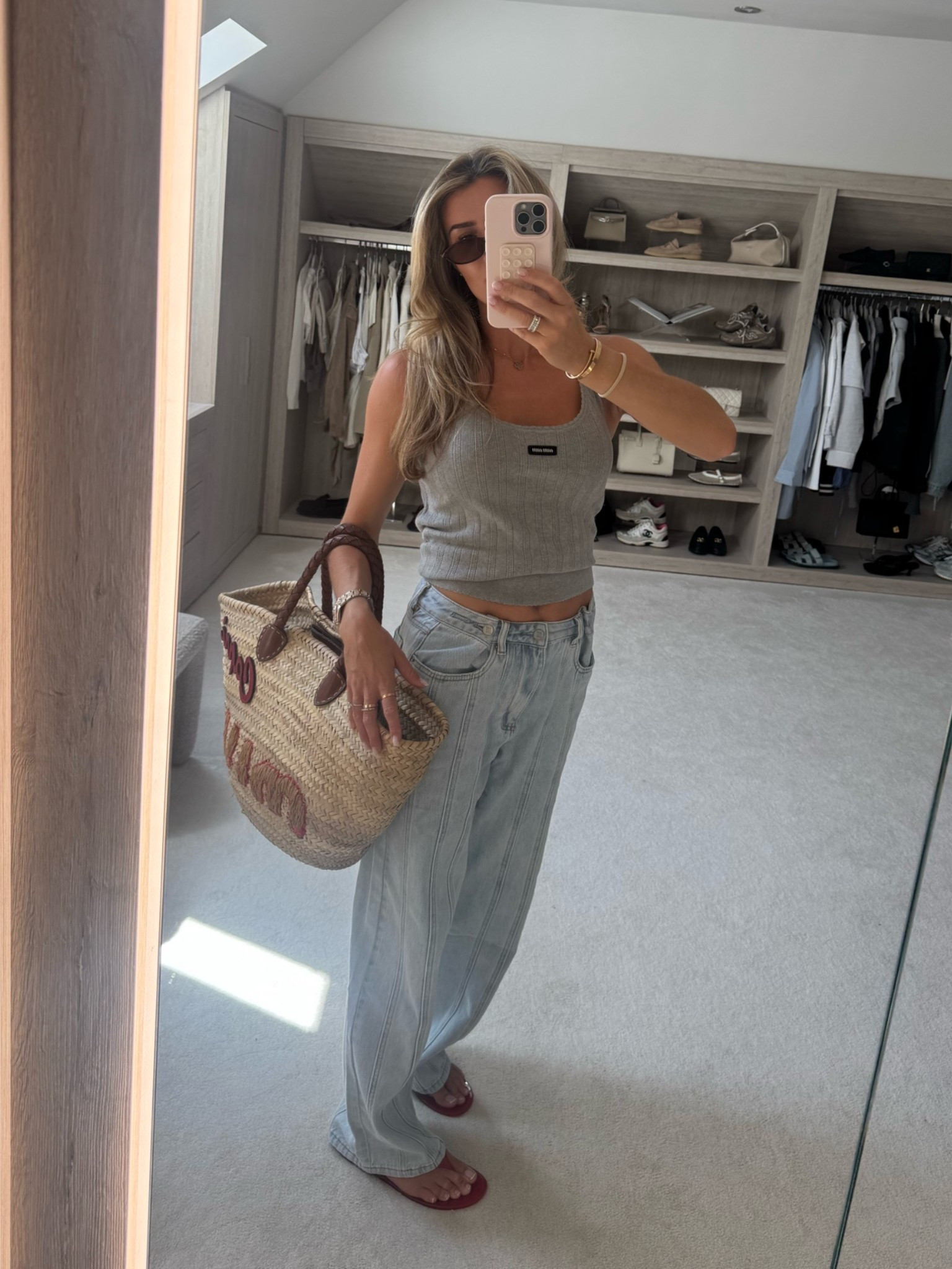 OOTD

#LTKsummer #LTKjeans #LTKsale