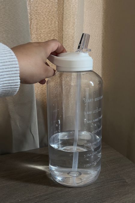 64oz (2L) Clear transparent water jug to increase water intake 

#LTKfindsunder100 #LTKGiftGuide #LTKtravel