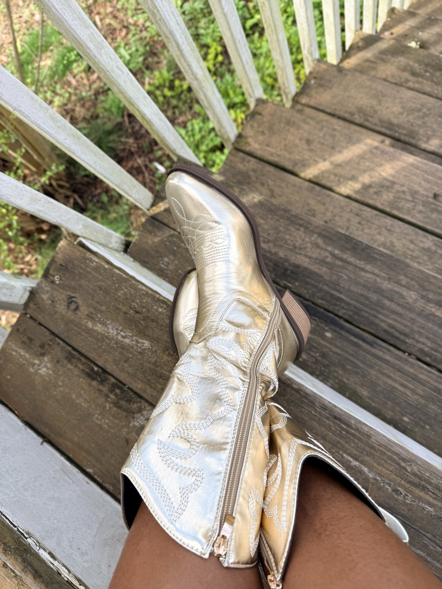 Spring cowboy boots are the statement piece your outfits need 🤠

Perfect with:
Denim shorts
Flowy dresses
Midi skirts
Festival outfits

They instantly elevate your look while still being comfortable and fun. Shop my favorite spring cowboy boots now.

#WesternBoots #CowgirlAesthetic #SpringFashion #StyleInspo #BootObsessed #FestivalStyle #SpringLooks #ShoppingWithPriiincesss #Atlantamom #Atlantabloggers #Atlantablogger #AtlantaCreator #Atlantacontentcreators #Atlantacontentcreator
