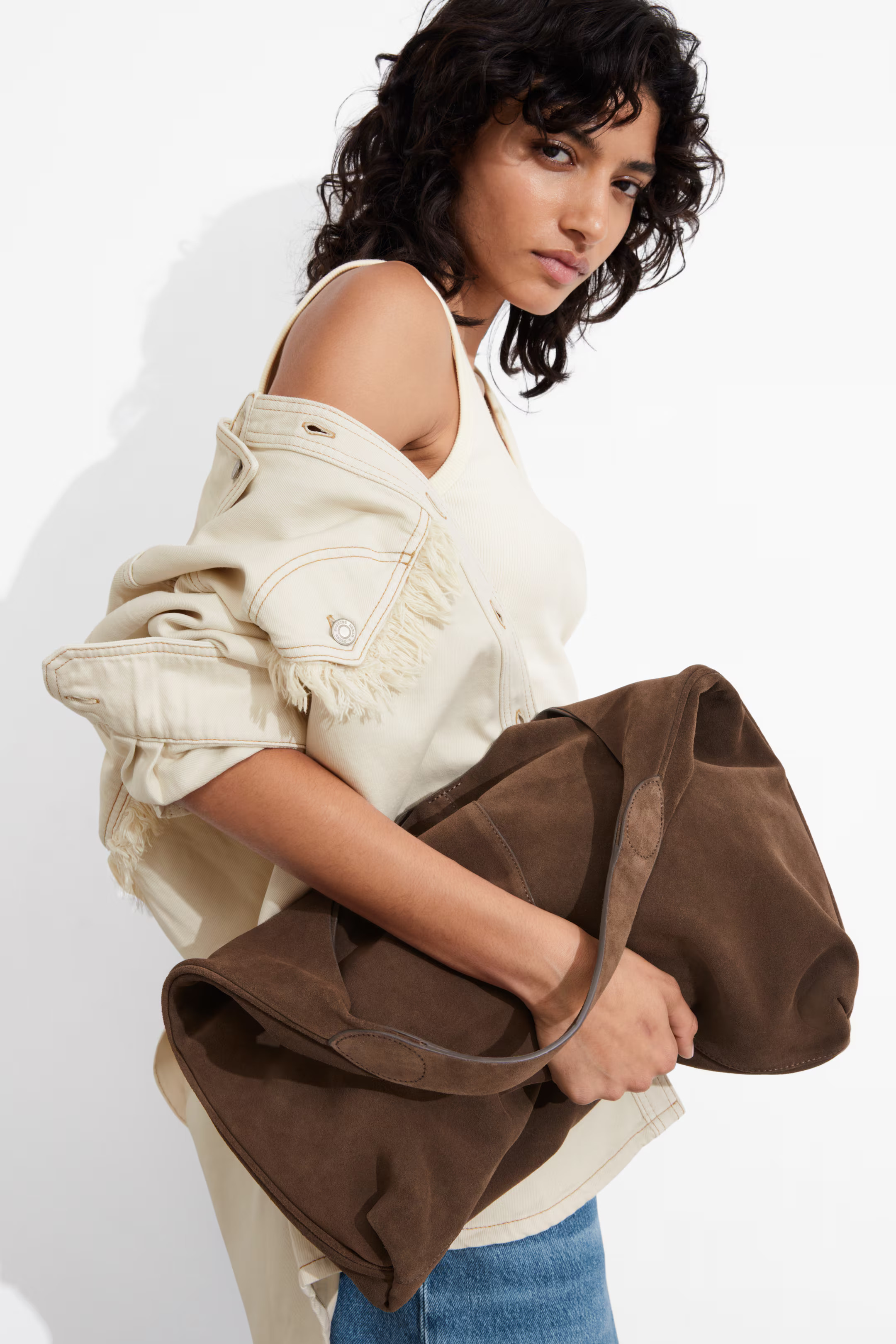 Bolso tipo tote grande de ante - Brown - MUJER | H&M ES | H&M (FR, IT, ES, PT, BE)