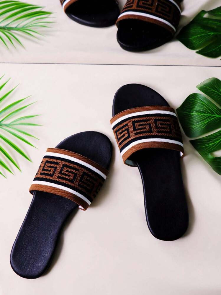 Women's Flat Slippers, Comfortable Strap Slides, Vintage Beach Sandals,Spring Summer Outfits | SHEIN