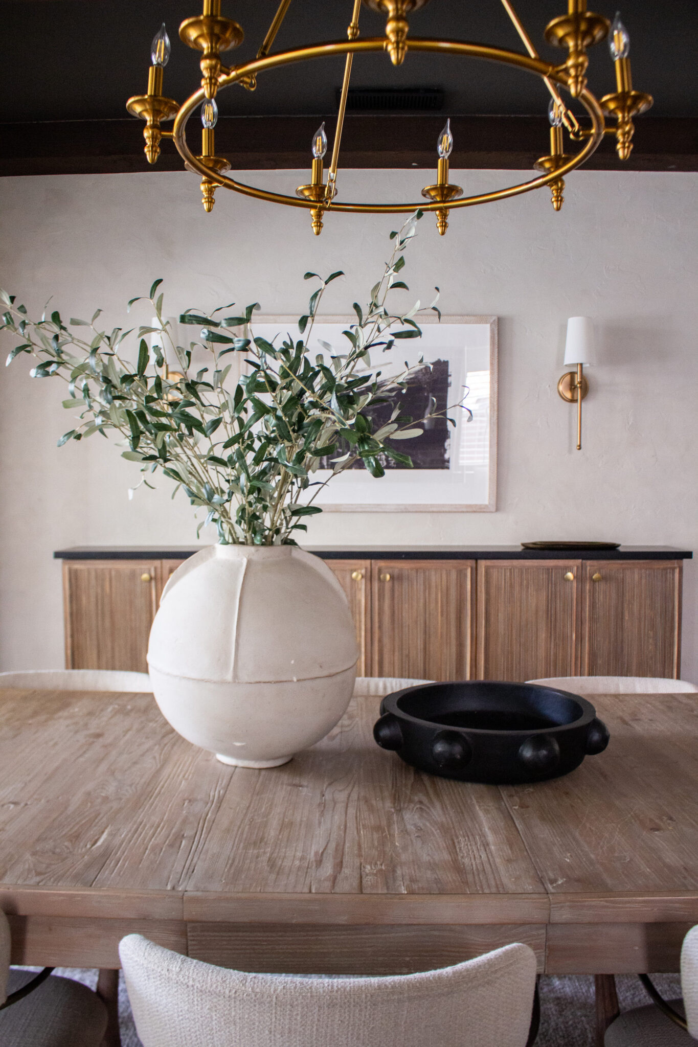 The best rooms aren’t filled with trends—they’re filled with timeless pieces you’ll love for years. This organic modern dining room is the perfect blend of warm, inviting, and effortlessly stylish. Shop all of the details through my link.

#LTKSeasonal #LTKHome