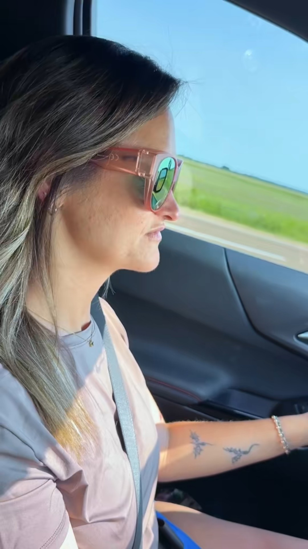 👓✨ Glasses wearers, rejoice! These fit-over sunglasses give you style, sun protection & no more squinting! Comes in a 2-pack so you can switch up your look 😎 #FitOverGlasses #SunglassStyle #TikTokMadeMeBuyIt #SummerMustHave #GlassesTok #CatEyeSunglasses #TrendingNow #AffordableFinds #ViralProducts #SunProtectionInStyle

#LTKSaleAlert #LTKStyleTip #LTKFindsUnder50