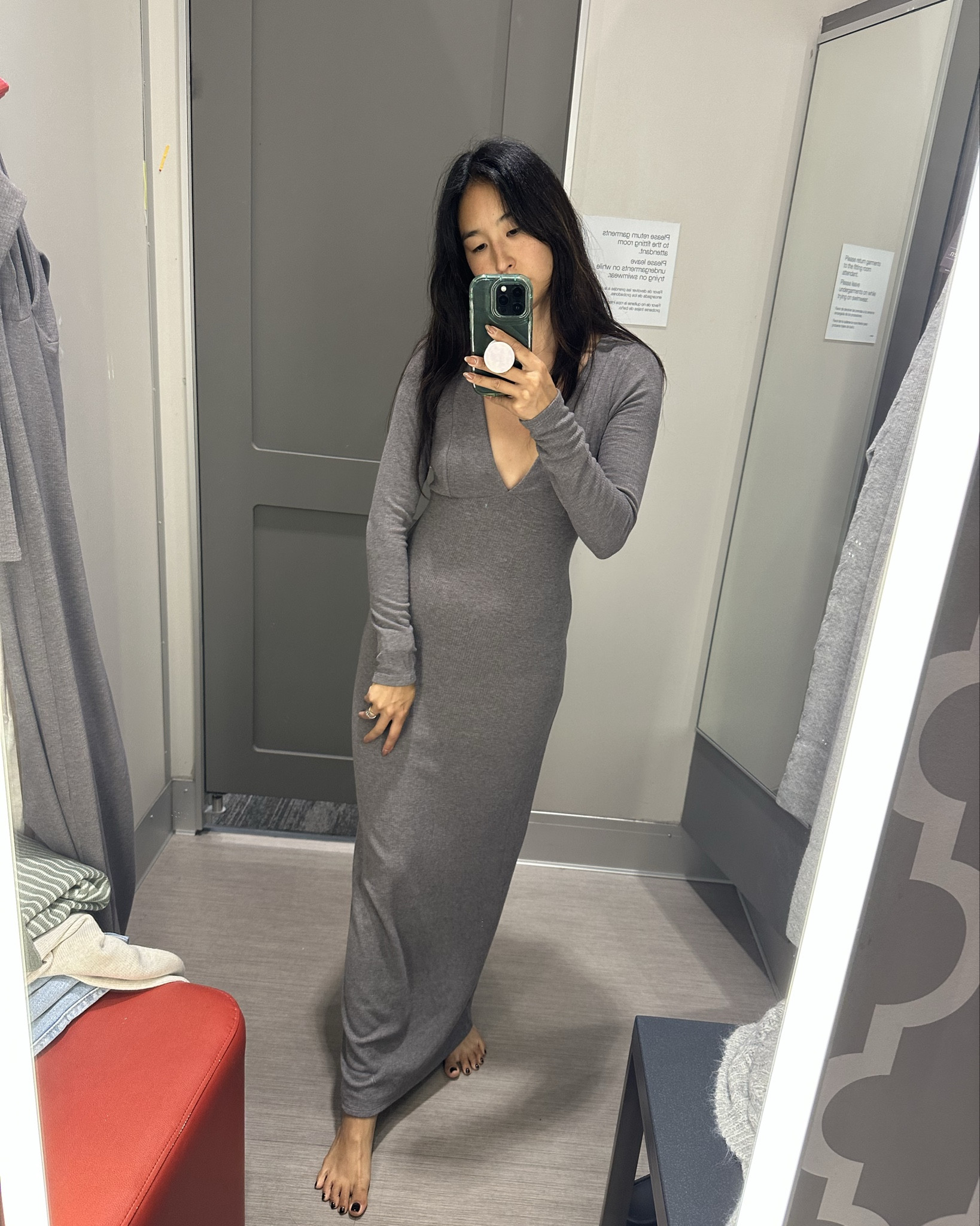 I’ve been wanting to get this dress but was waiting for the most recent sale! This dress is so soft and flattering for us small chested gals! I’m wearing my sticky cakes and this dress was so soft! I tried on both the XS and S. Both fit well but the S definitely had the give I wanted #targetstyle

#LTKSeasonal #LTKFindsUnder50 #LTKStyleTip