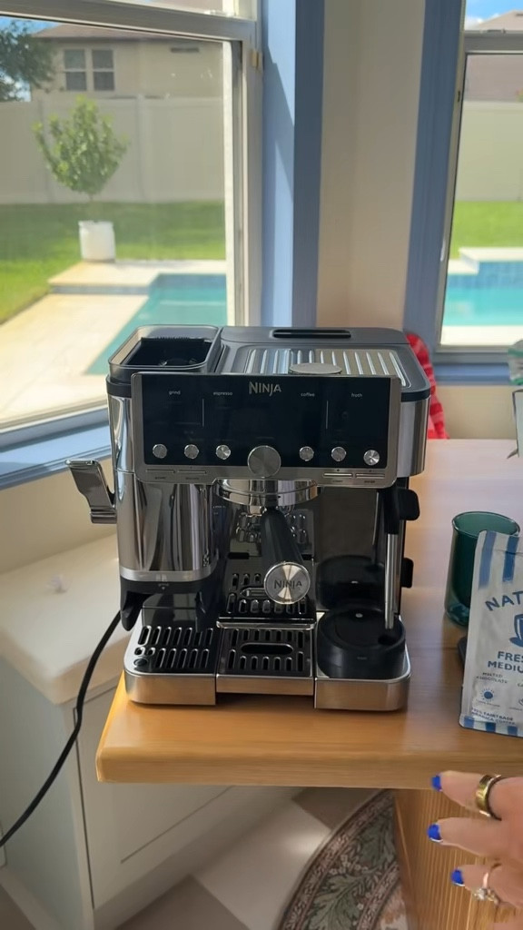 Becoming a coffee girl?! 🤭