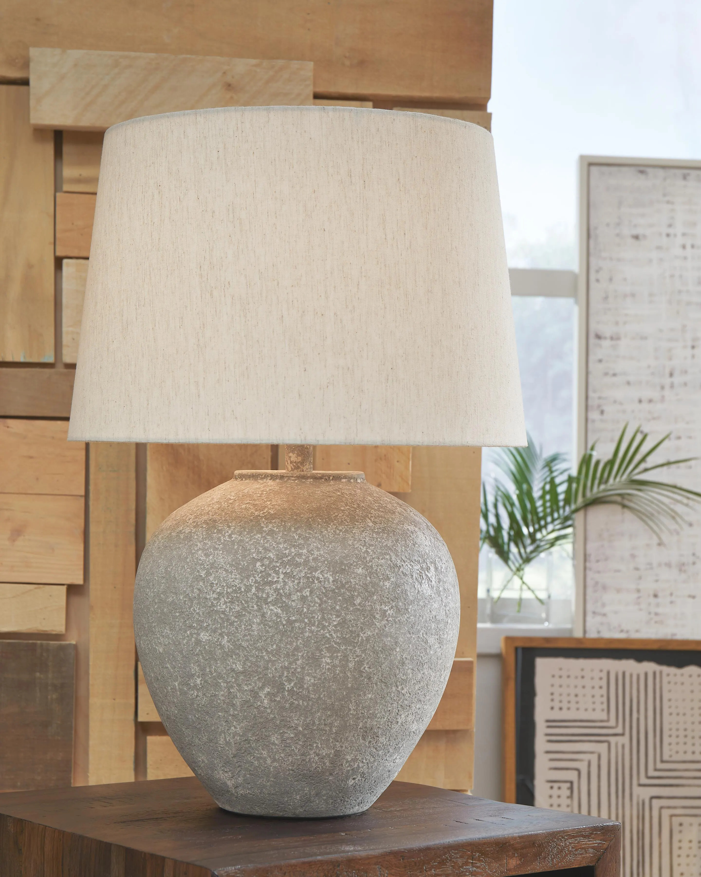 Dreward Table Lamp | Ashley | Ashley