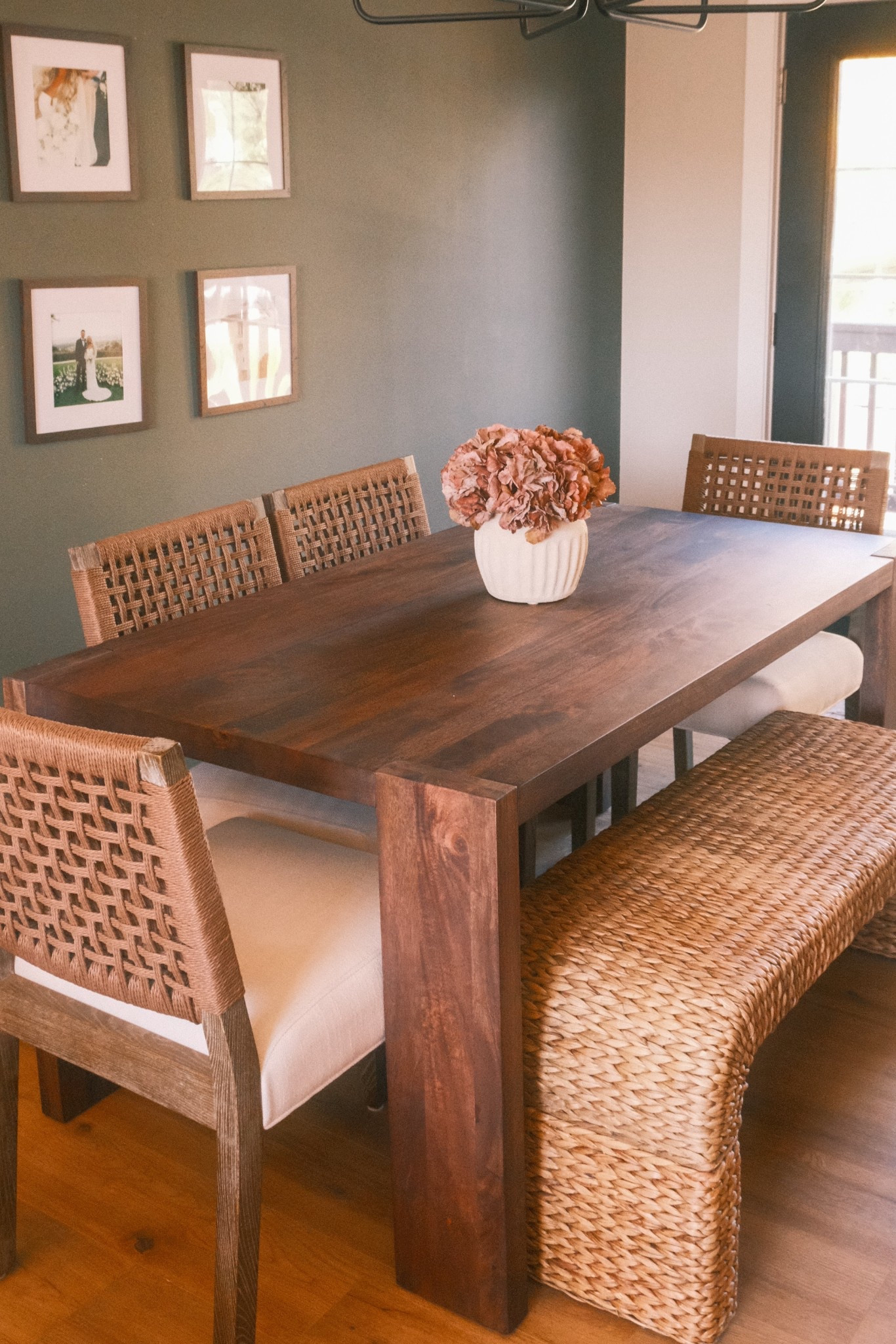 Our fall dining room set up 🍂🤎

#LTKHoliday #LTKSeasonal #LTKHome