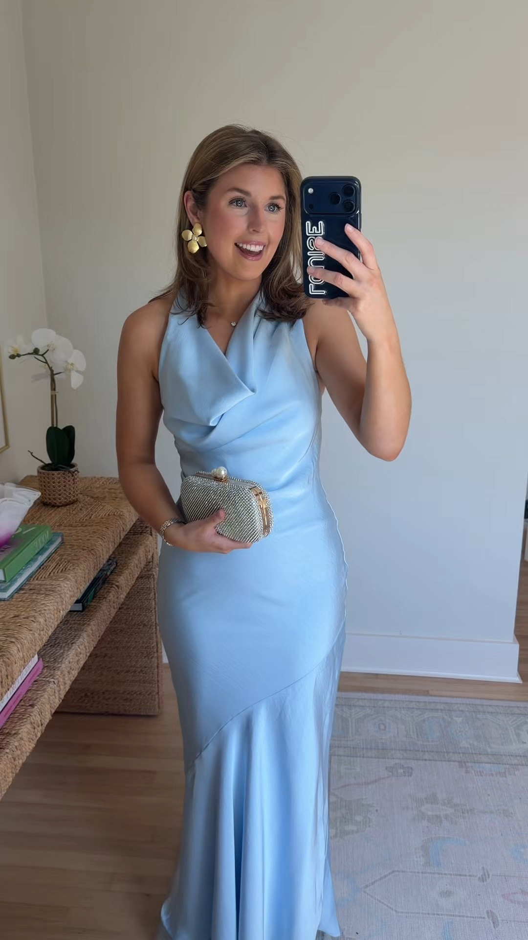 Blue wedding guest dress for spring and summer! Wearing a S