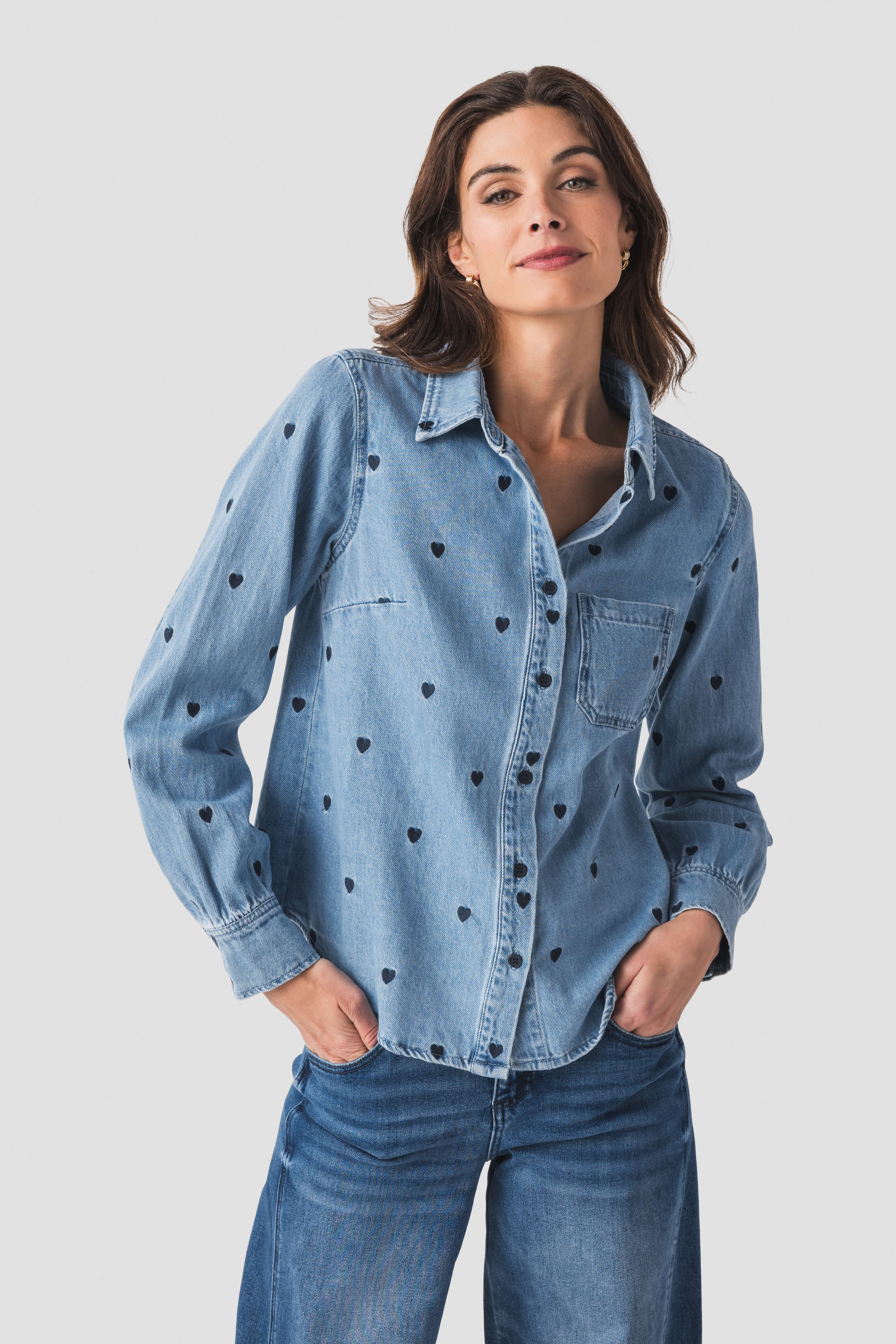 Risen Heart Relaxed Fit Top | Social Threads