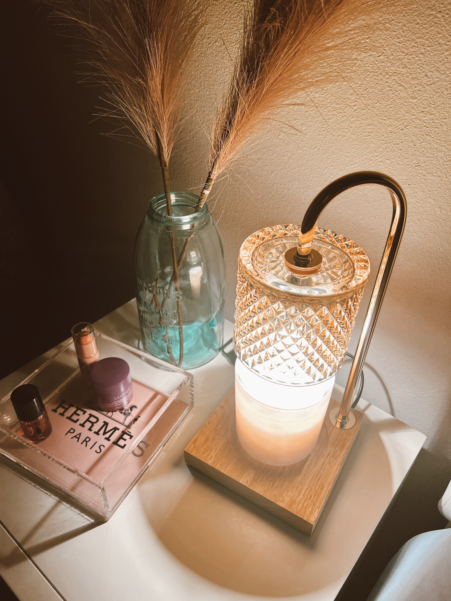 My new favorite home item. My candle warmer lamp. 2 in 1 and makes my entire bedroom smell good. Linked this exact one and some more cuties. 

Would make the perfect gift. Mom, hope you don’t see this because… well Happy Mother’s Day in a few months. 

#LTKhome #LTKstyletip #LTKGiftGuide
