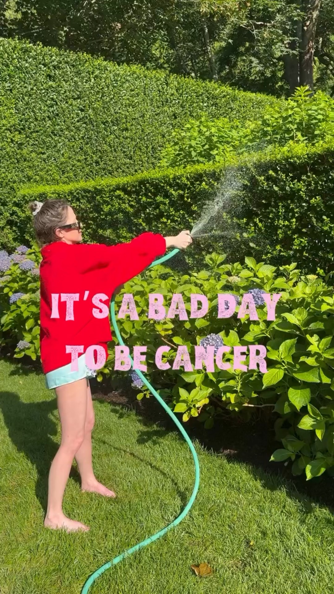 ok I really blew it 🙃👀 Amazon prime is not all created equal and has let me down in the Hamptons before so we might have to roll with this “theme” for my cousin’s bachelorette but LOL 😂 maybe my mom won’t even notice 👀 I used to be so into hosting and all the little details and this treatment has really just thrown me through a loop and I truly am on my own little planet and mess everything up 🙃 would you skip the decor or would you just lean into this theme? lol lmk😳💗
I’m like just so excited to see my family (and I guess now their reactions too) lol
.

#LTKSeasonal #LTKStyleTip