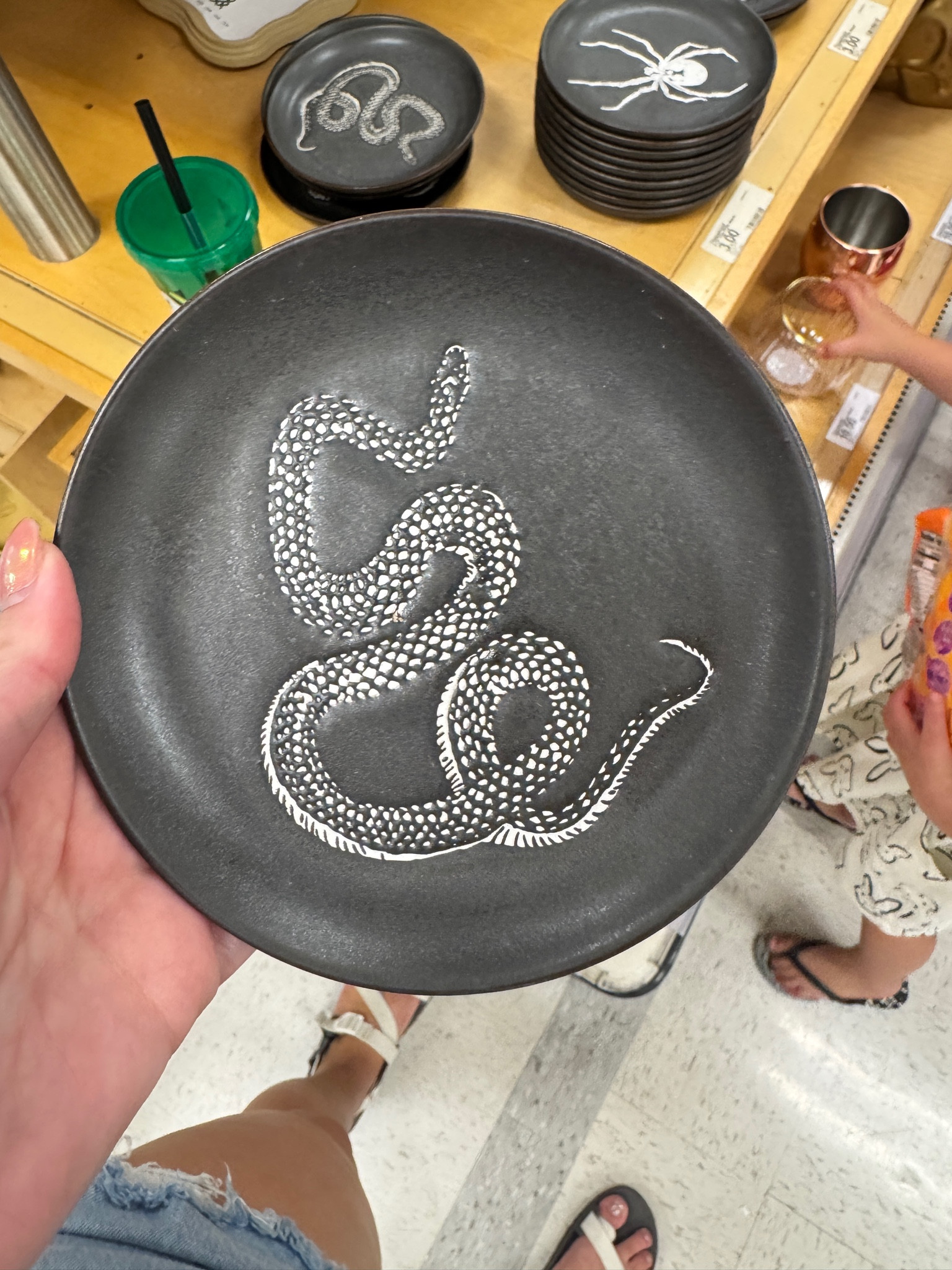 This plate is not only under $5 but is the cutest thing I have ever seen! Reputation girlies unite for this one. Perfect for Halloween parties or serving up some spooky snacks to your kids 

#LTKHalloween #LTKHome #LTKSeasonal