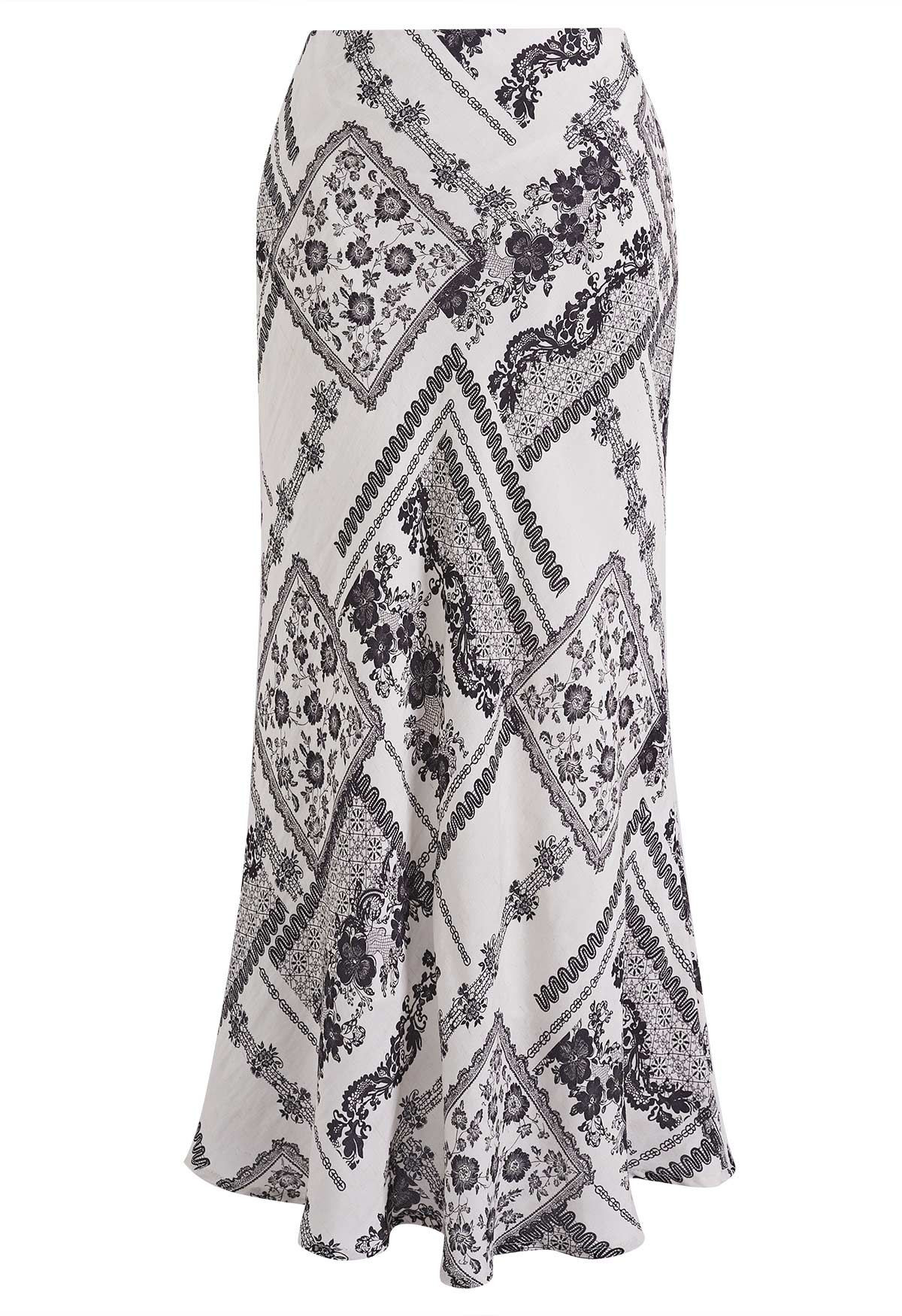 Vintage Floral Bandana-Inspired Maxi Skirt for Gallery Openings & Bookshop Visits | Chicwish