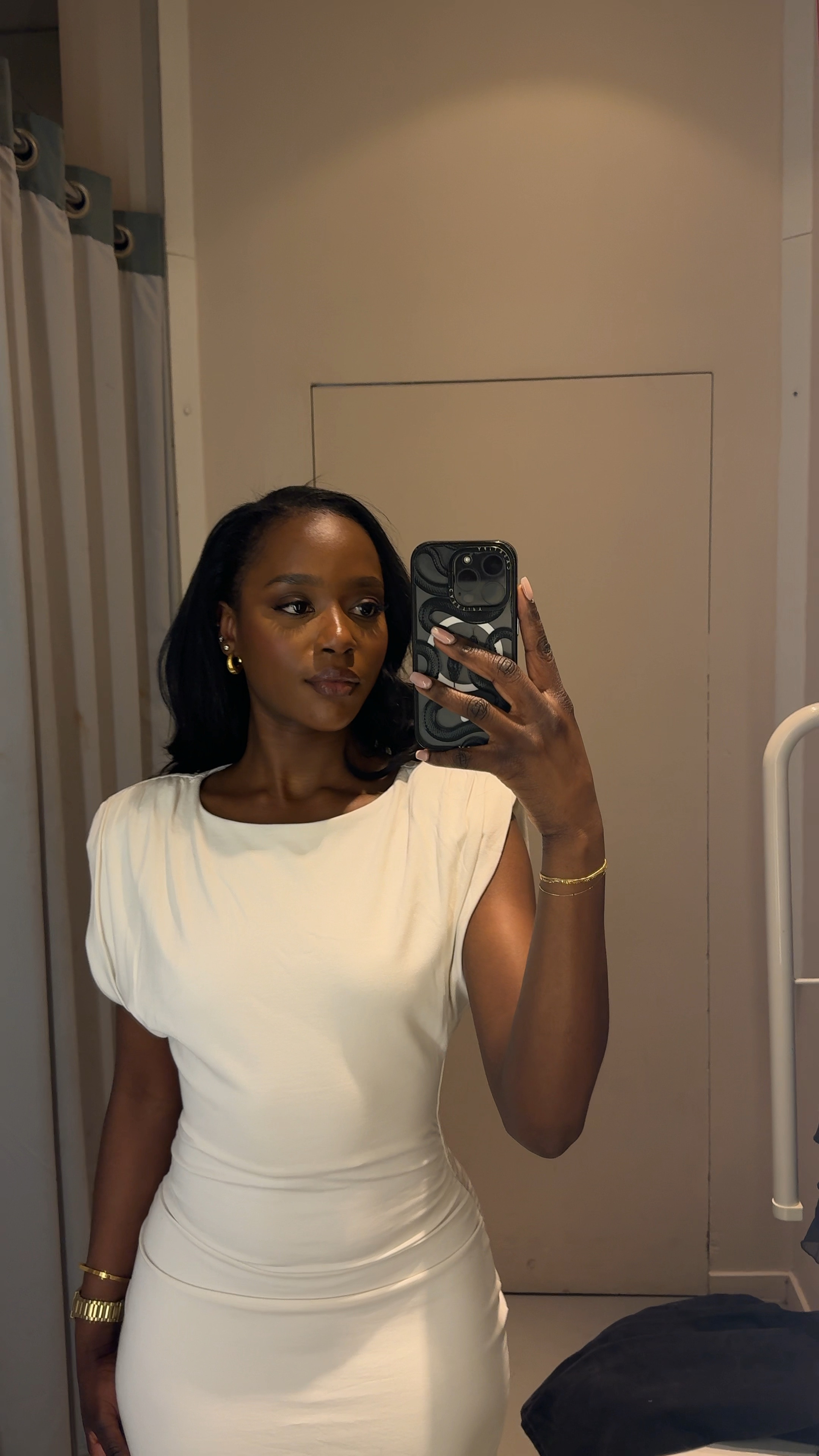 White bodycon summer dress 🤍 #h&m

#LTKSeasonal #LTKstyletip #LTKeurope