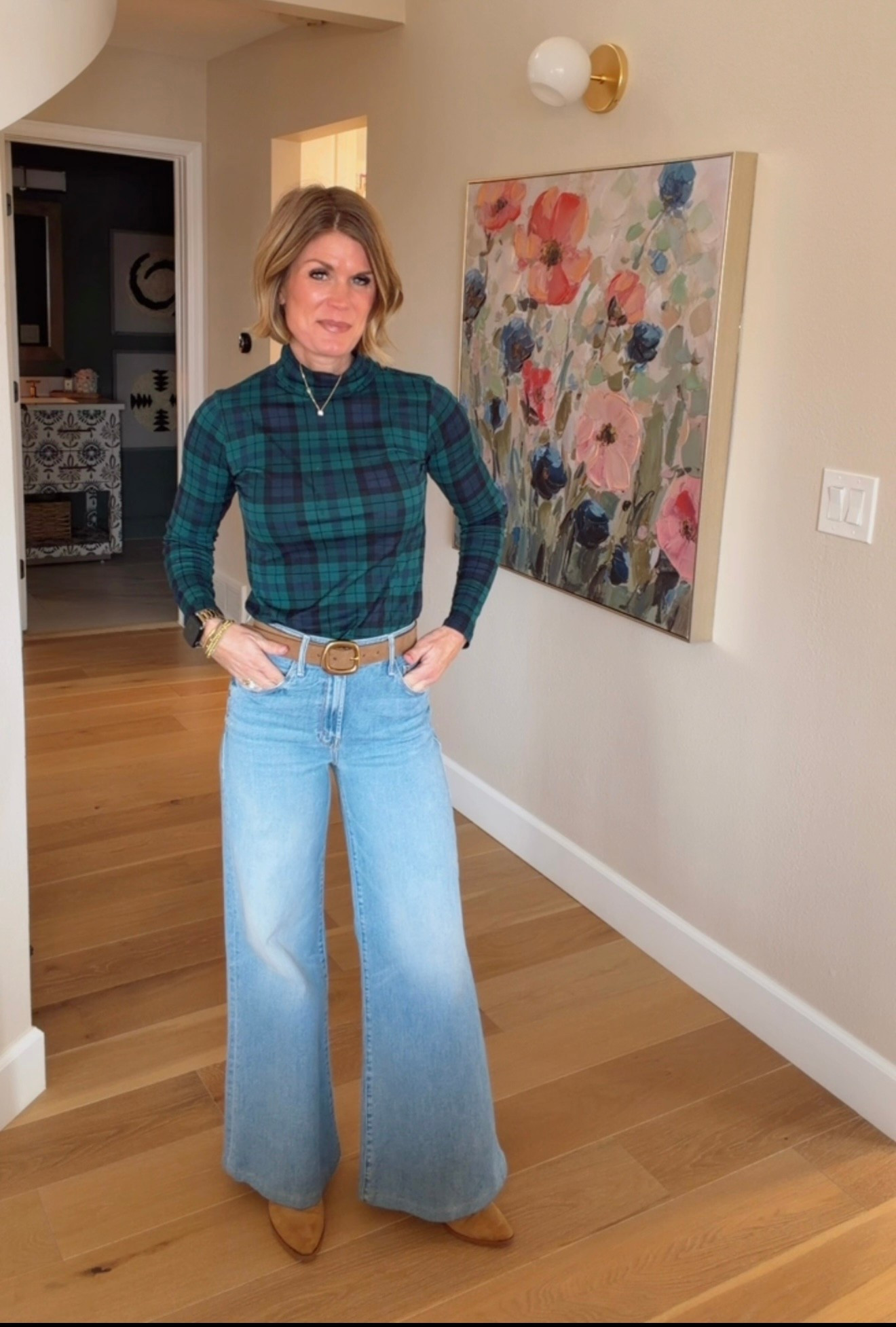 Friday fit 

#LTKHoliday #LTKSaleAlert #LTKmomlife