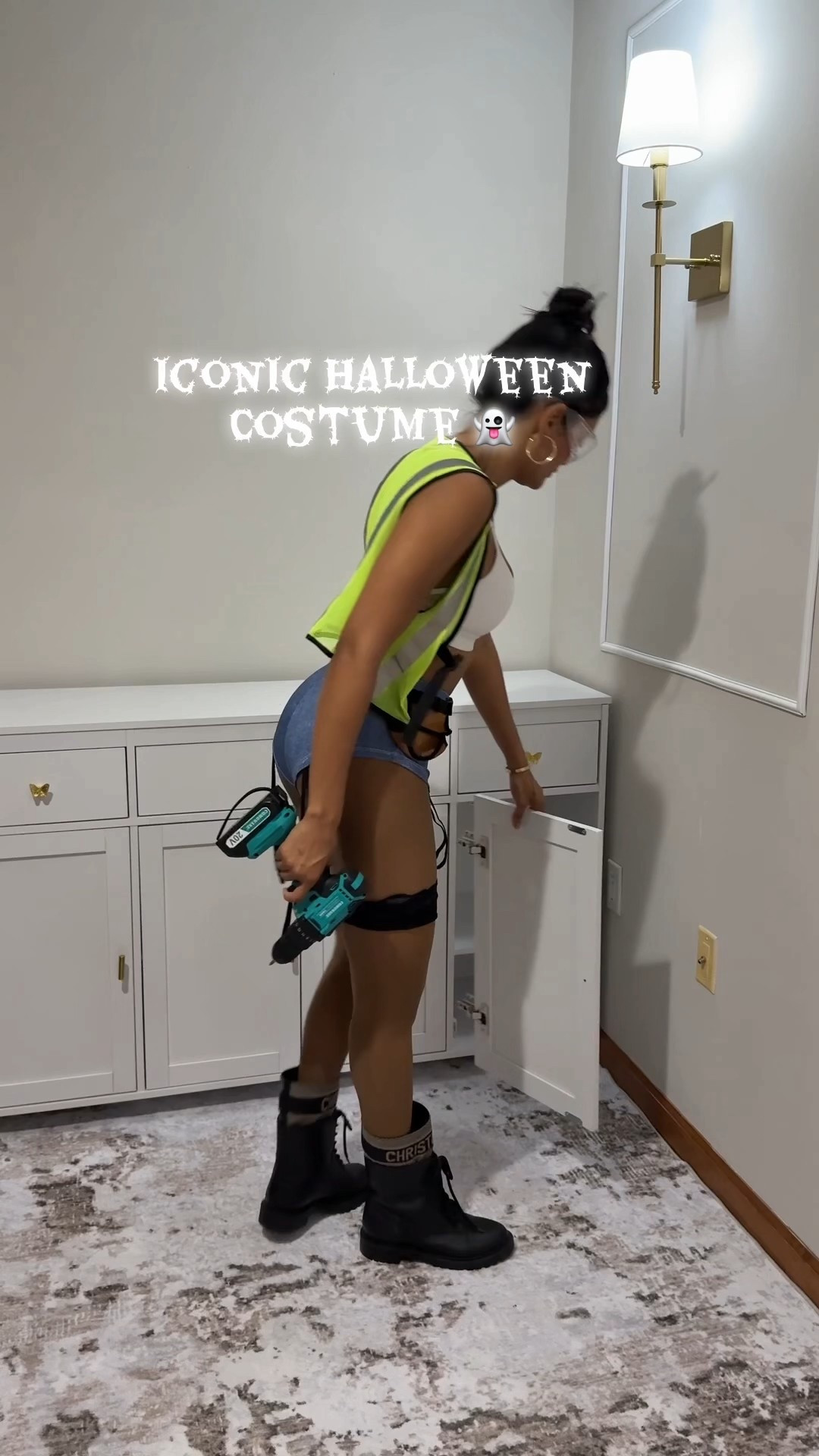 Iconic Halloween costume, Constructor girl #Halloweencostume