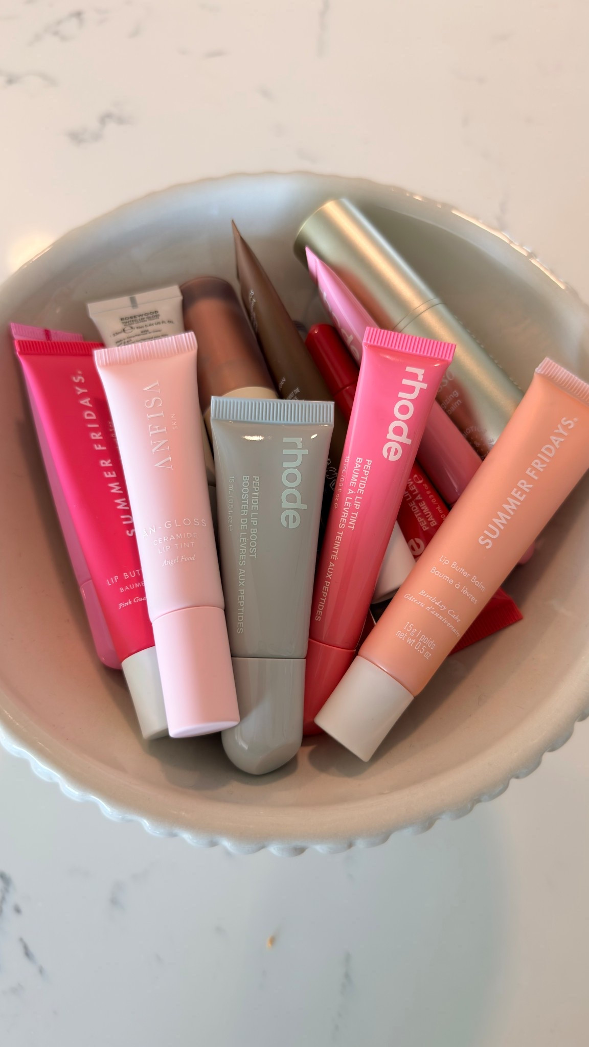 lip gloss bowl! + my favorite lips! 

#LTKmorningroutine #LTKBeauty #LTKdayinmylife