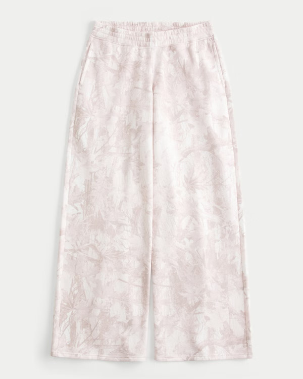 Pink Camo Baggy Sweatpants | Hollister (US)