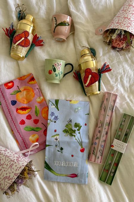 Anthropologie haul for Mother's Day!

Mother's Day haul, Mother's Day gifts, gift ideas, Anthropologie home, spring decor, spring finds, Mother's Day finds, garden theme, garden home, tea party decor, garden party decor, Anthropologie spring

#LTKSeasonal #LTKGiftGuide #LTKHome