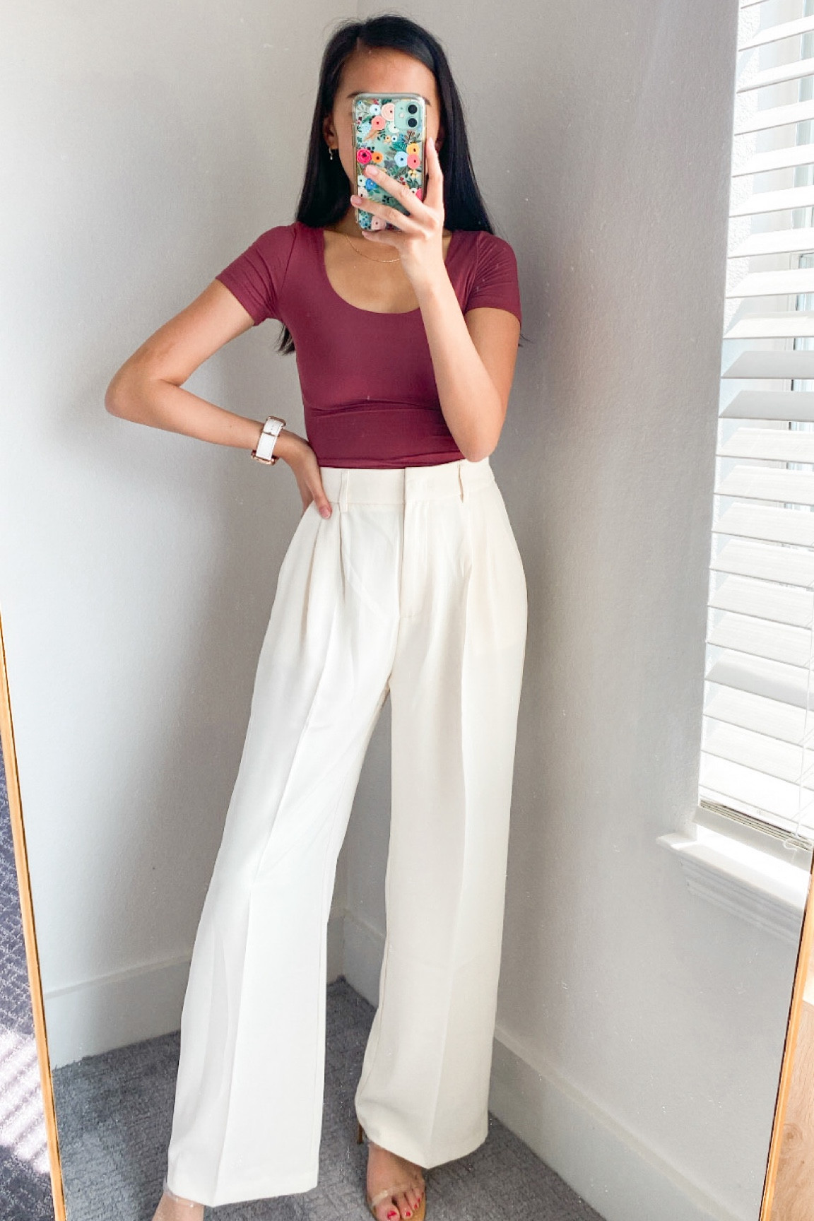 Top (XS), pants (small, beige thin), amazon outfit, workwear, summer fashion, amazon workwear, amazon pants, trousers, amazon basics 




#LTKfindsunder50 #LTKworkwear #LTKSeasonal