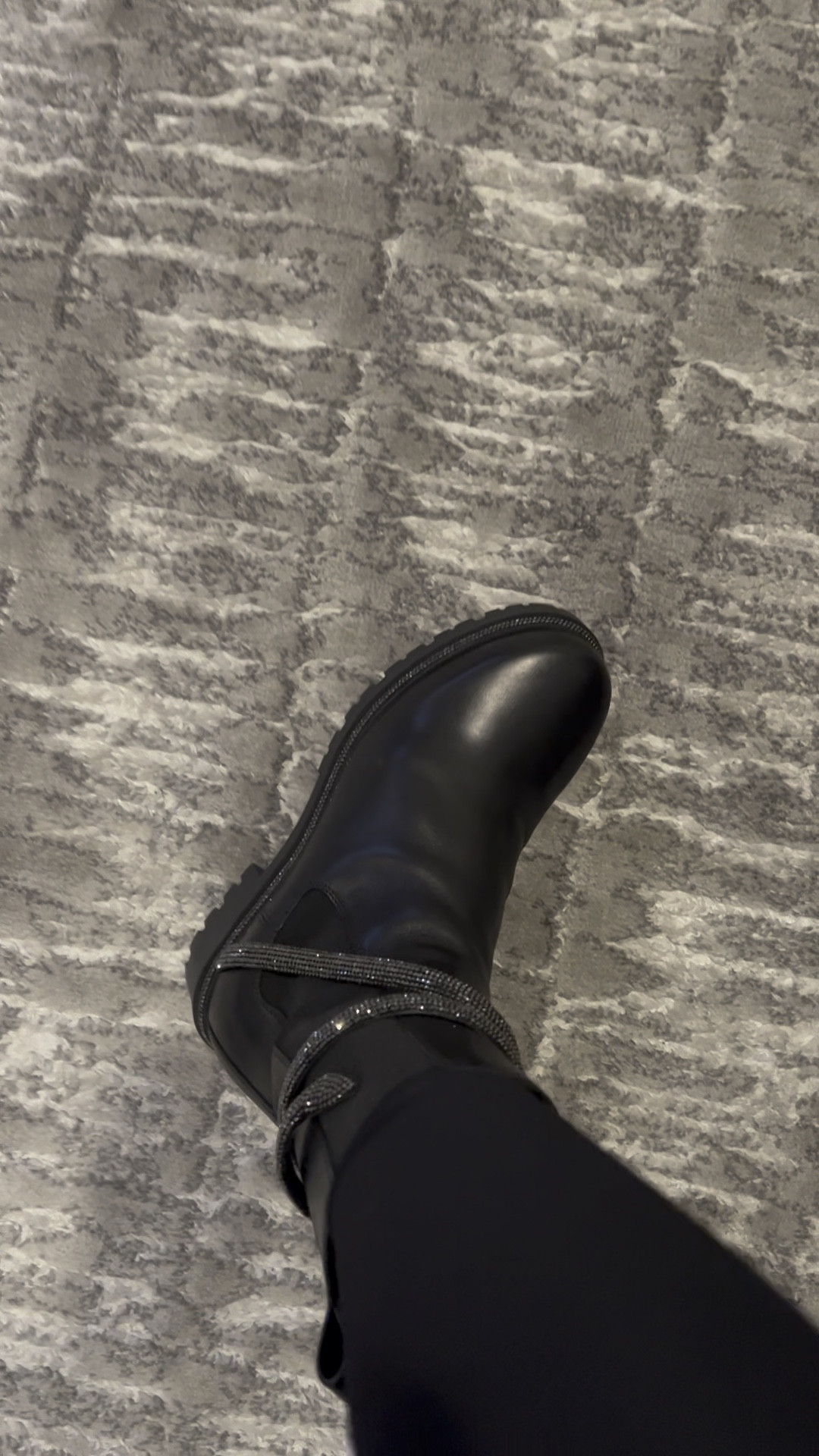 Coolest boots 

#LTKSeasonal #LTKshoecrush #LTKstyletip