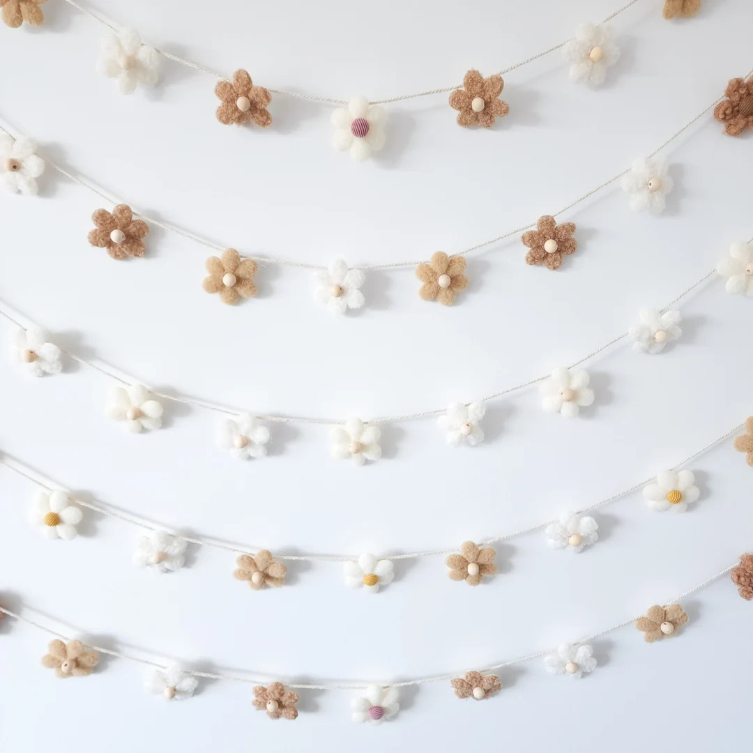 Boho Daisy Chain Flower Bunting NATURAL | Little Wild One | Nursery Decor - Children's Decor - Ki... | Etsy (US)