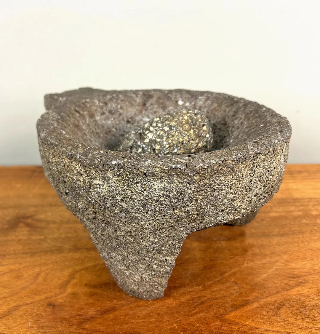 Vintage Mexican Molcajete Volcanic Lava Stone Mortar and Pestle 8" | Etsy (US)