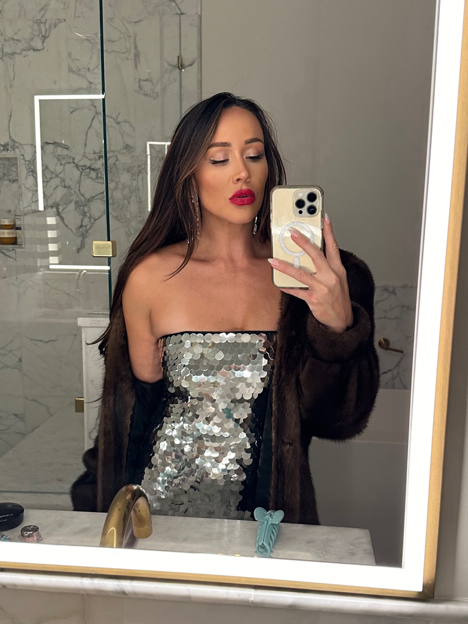 #nyeglam #sparklyglam #nyemakeup #makeup 

#LTKparties