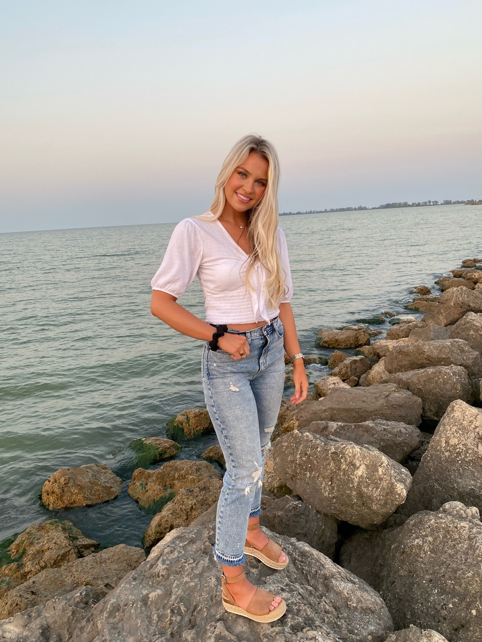 Linking my favorite picks/recent purchases from A&F! So many good quality essentials & looks that will be so cute for the upcoming seasons 🤍 

Shoppers who use LTK links receive an extra 25% off with code: AFLTK

#LTKsalealert #LTKSale