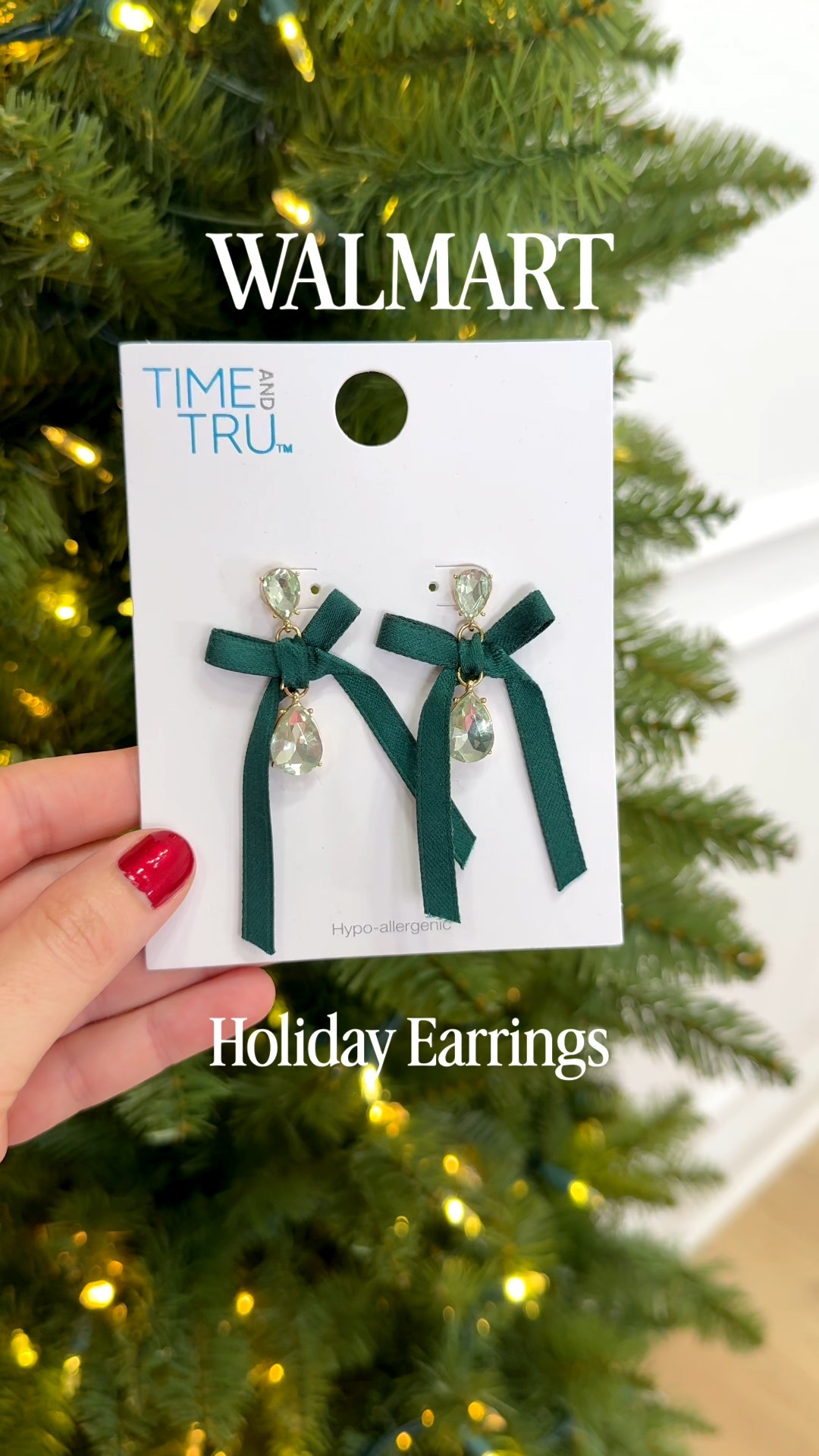 Walmart Holiday Earrings are so gorgeous and super affordable! Under $10 


 #holidayearrings #walmartstyle #walmartfashion #holidayoutfit #christmasearrings 

#LTKFindsUnder50 #LTKHoliday #LTKSeasonal