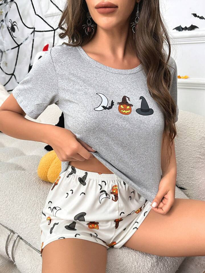 Halloween Cartoon Graphic Tee & Shorts PJ Set | SHEIN
