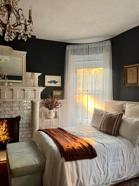 Fall decor, bedroom decor, maroon throw blanket, throw pillow, dried floral arrangement, faux florals, vintage vase, boll & branch bedding

#LTKSeasonal #LTKstyletip #LTKhome